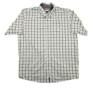 Wrangler Button Down Men XLT White Plaid Casual Short Sleeve Wrinkle Resist
